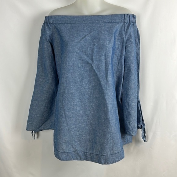 Free People Show Me Some Shoulder Chambray Top Blouse Size S - Picture 3 of 10